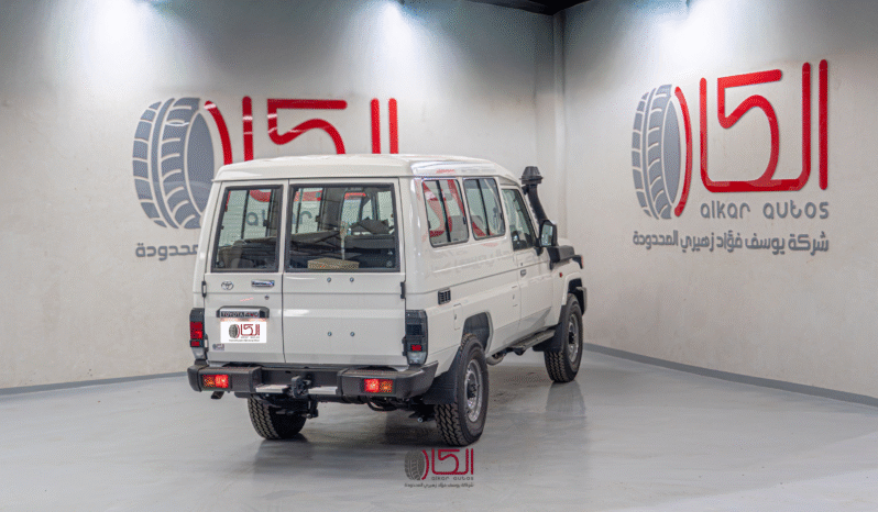 
								Toyota Land Cruiser LC78 Hardtop – Petrol – 2025 full									